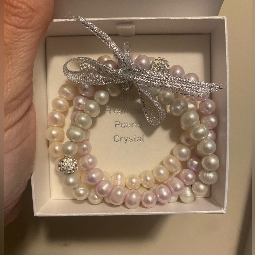 Pearl bracelet set 💍